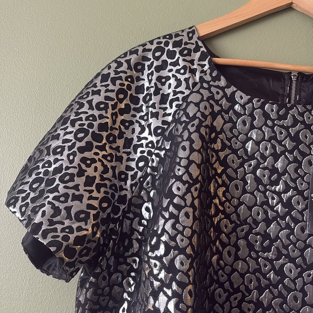 NWT Simply Be Leopard Print Metallic Short Sleeve Blouse Plus Sz US 22 - Picture 5 of 12